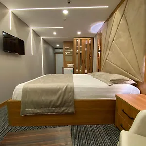 Besiktas Vip & Хостел Стамбул