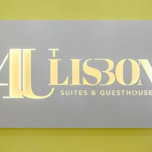 4u Airport ** Lisboa