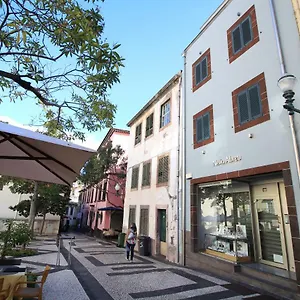 Tr3s Qu4rtos Carmo By Analodges Appartamento Funchal (Madeira)